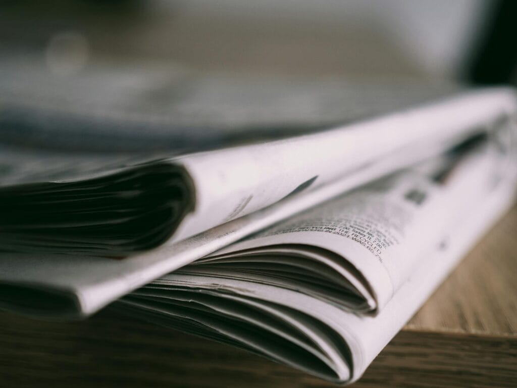 psychology of news cycle negativity bias doomscrolling brain