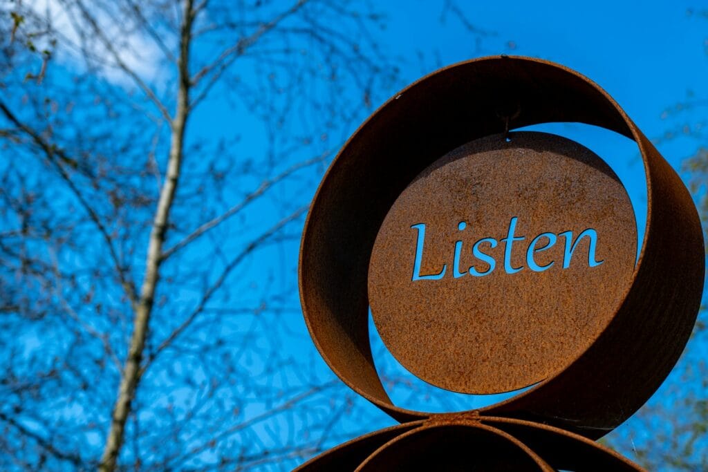 how to be a better listener